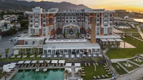 Kaya Palazzo Resort Casino